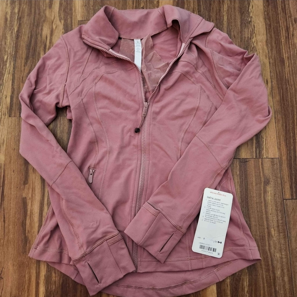 NWT Lululemon Define Jacket Zip Up Luon Quicksand Pink NWT size 8